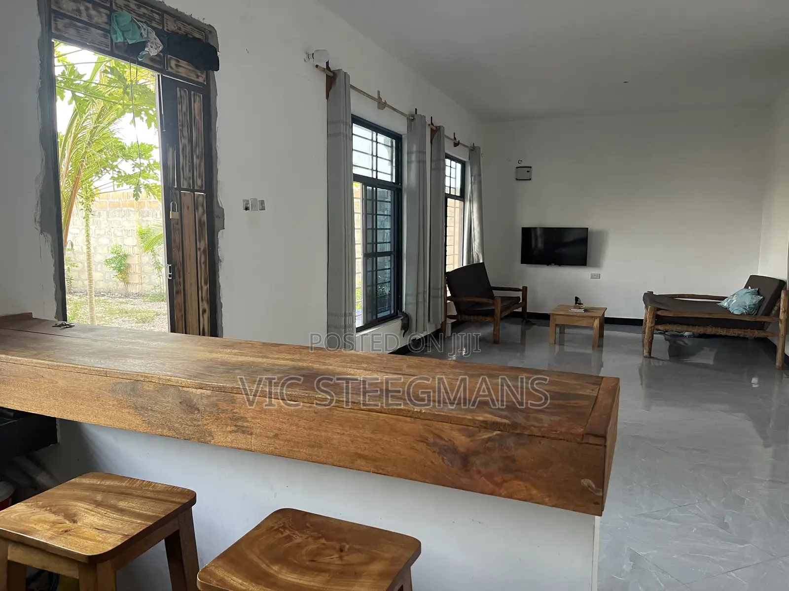 2bdrm House in Kusini for sale