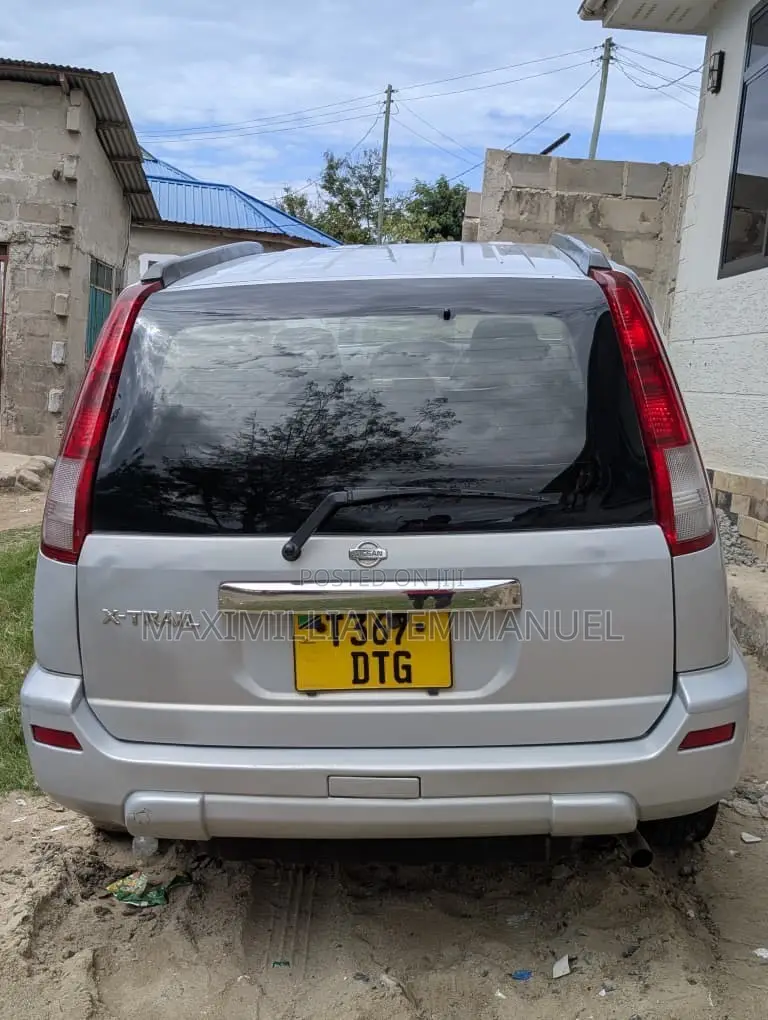 Nissan X-Trail 2009 Silver