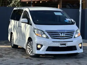 Toyota Alphard 2.4 Petrol FWD 2013 White