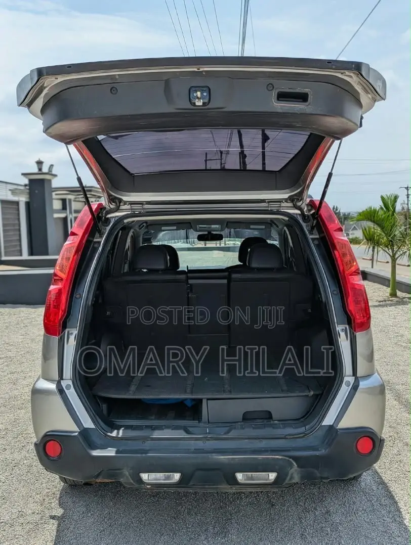Nissan X-Trail 2018 Gray