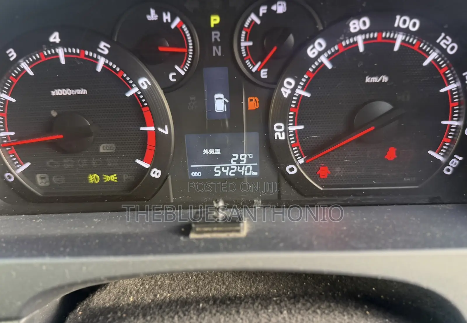 Toyota Alphard 2.4 Petrol AWD 2014 Pearl