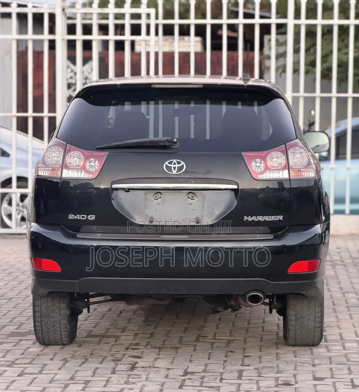 Toyota Harrier 2.4 2009 Black