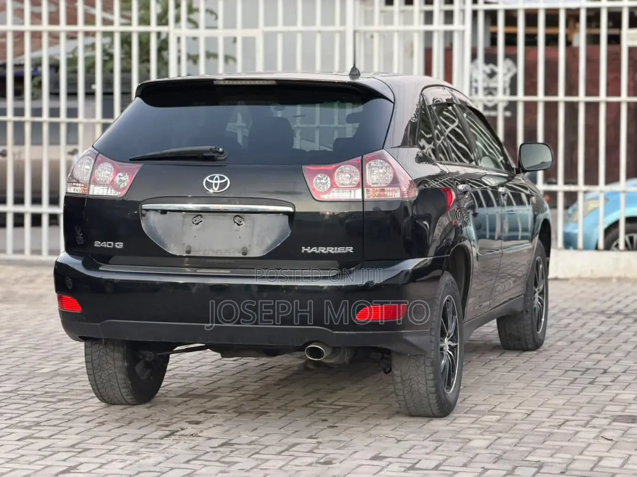 Toyota Harrier 2.4 2009 Black