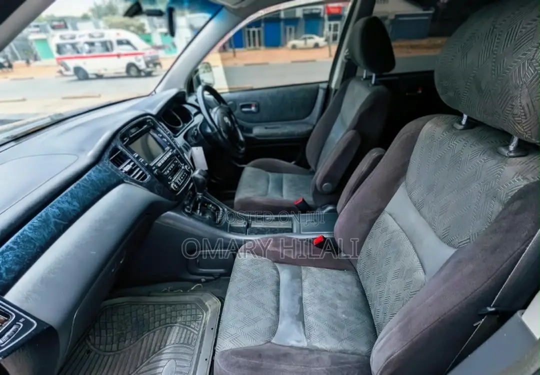 Toyota Kluger 2006 Black