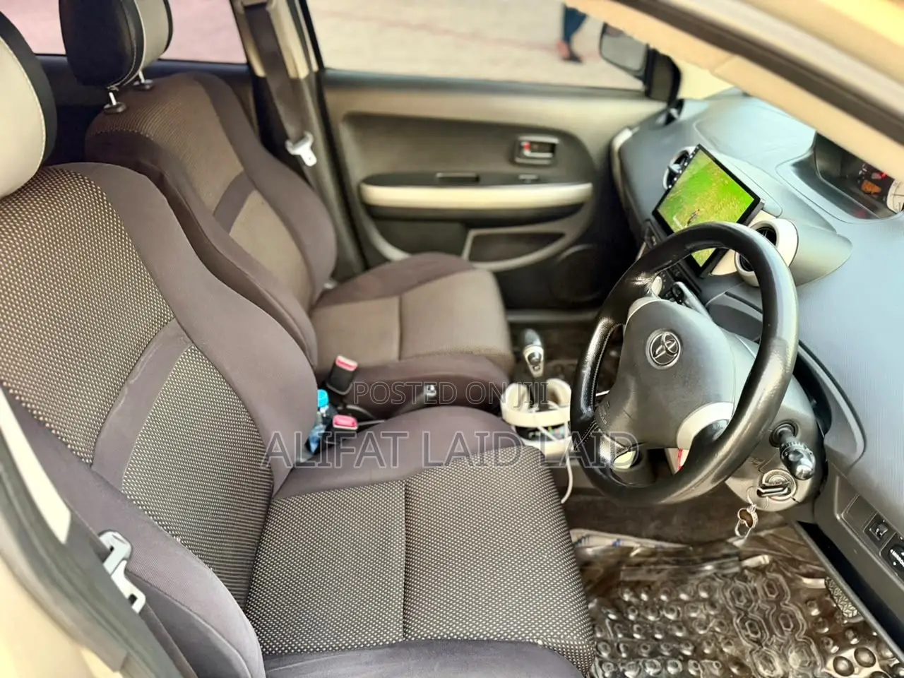 Toyota IST 2004 Gray