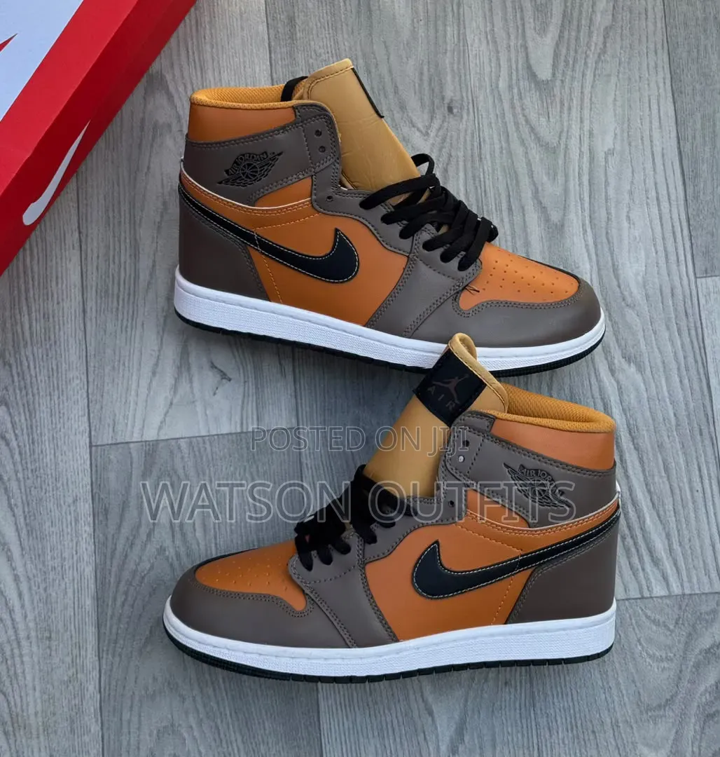 Men's Leather Shoes in AJ1-high Gum Design