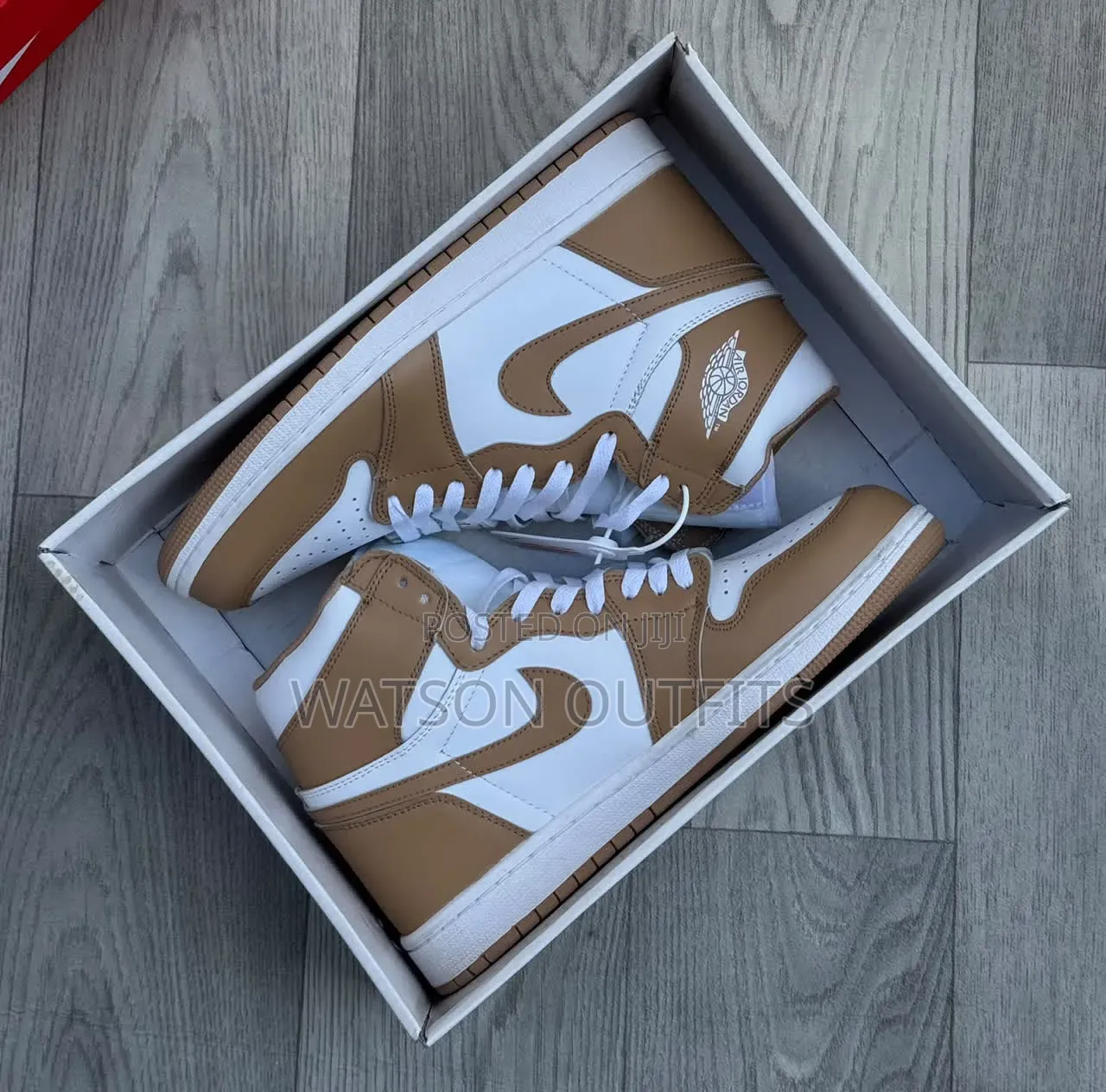Men's Leather Shoes in AJ1-high Gum Design