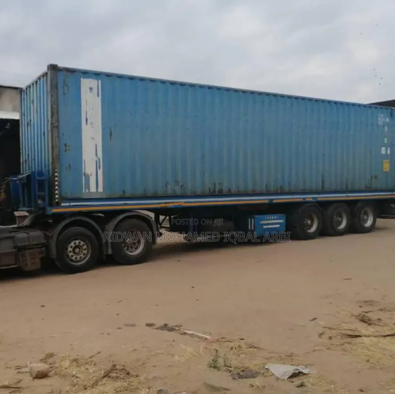 Complete Semi Truck and Trailer