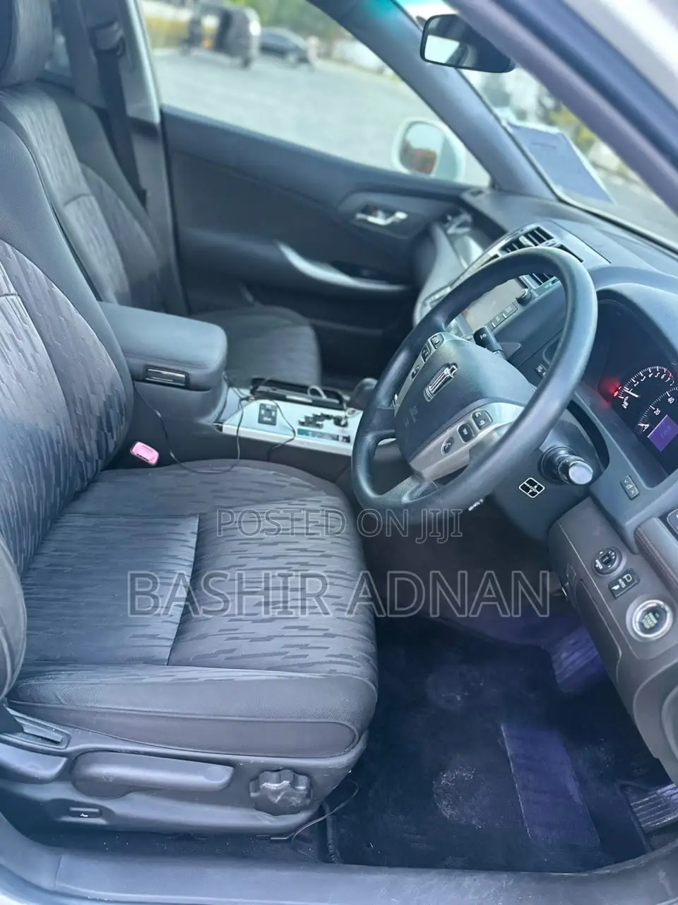 Toyota Crown 2012 White
