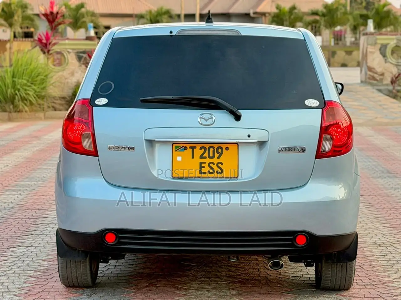 Mazda Verisa 2010 Blue