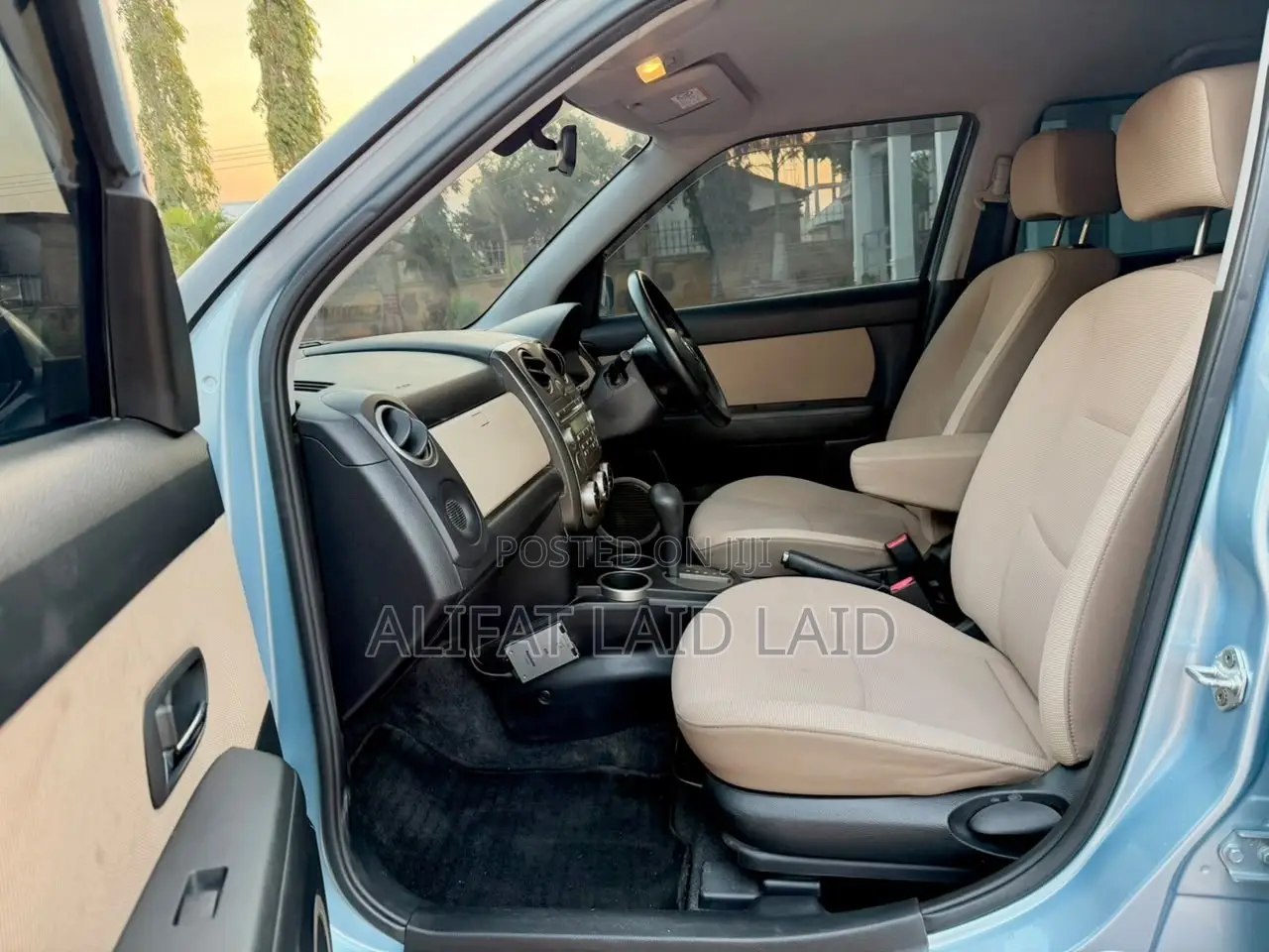 Mazda Verisa 2010 Blue