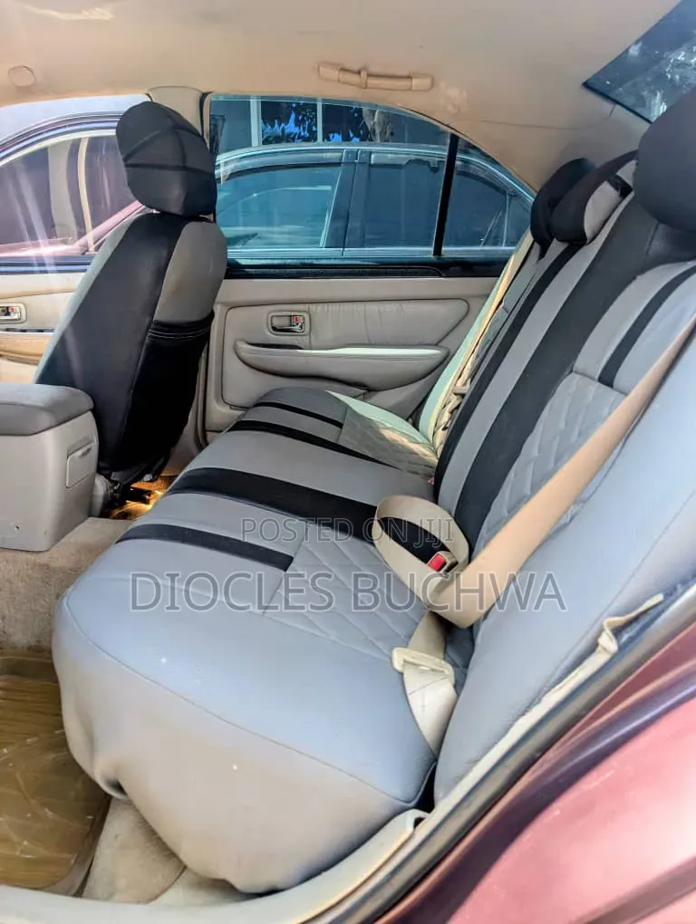 Toyota Brevis 2004 Gold