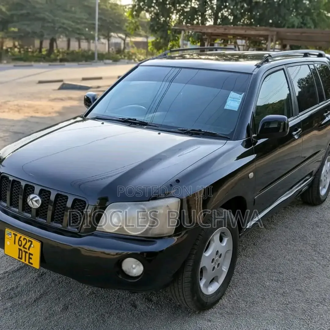 Toyota Kluger 2004 Black