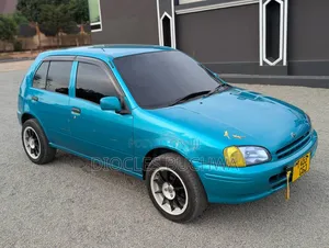 Toyota Starlet 2000