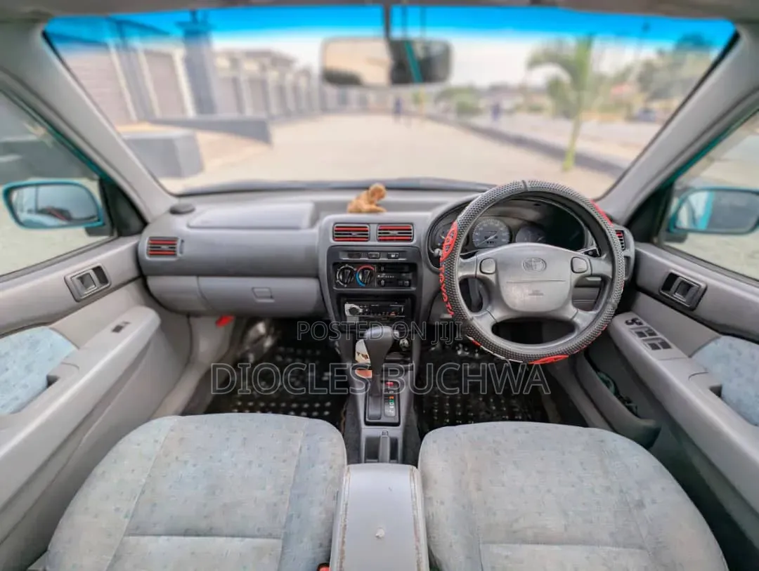 Toyota Starlet 2000