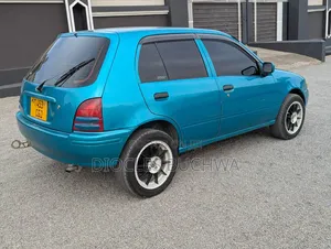 Toyota Starlet 2000
