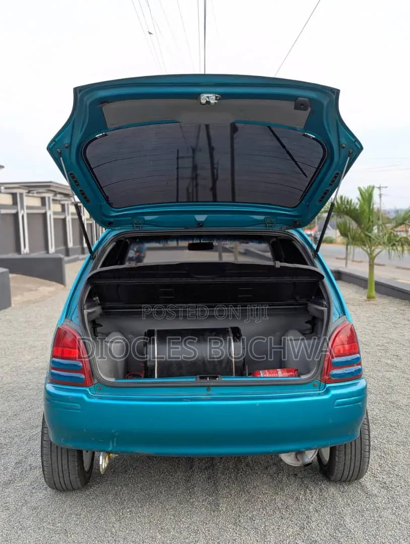 Toyota Starlet 2000