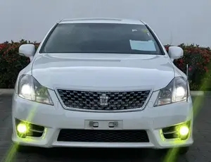 Toyota Crown 2012 Pearl