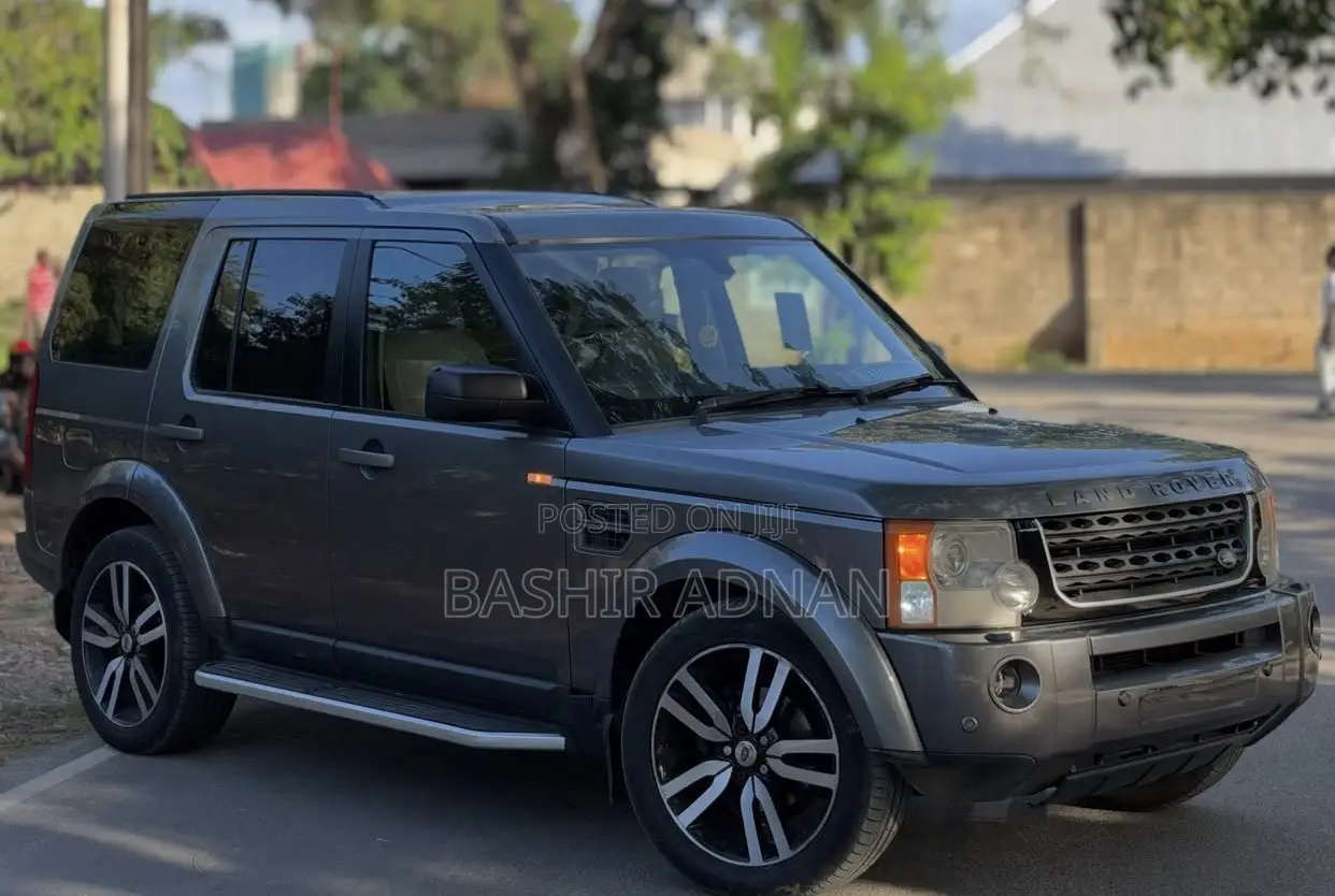 Land Rover Discovery 2009 Gray