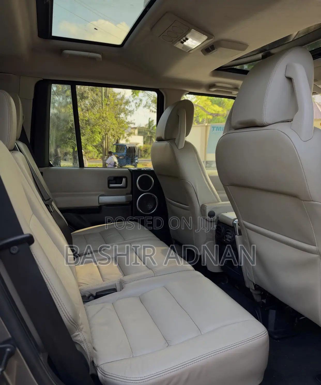 Land Rover Discovery 2009 Gray