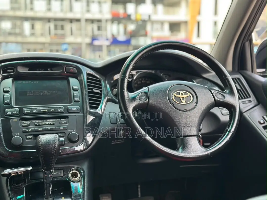 Toyota Kluger 2001 Black