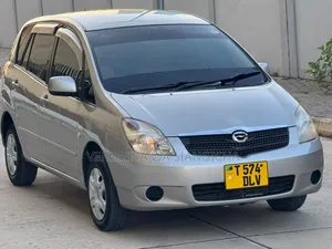 Toyota Corolla Spacio 2004