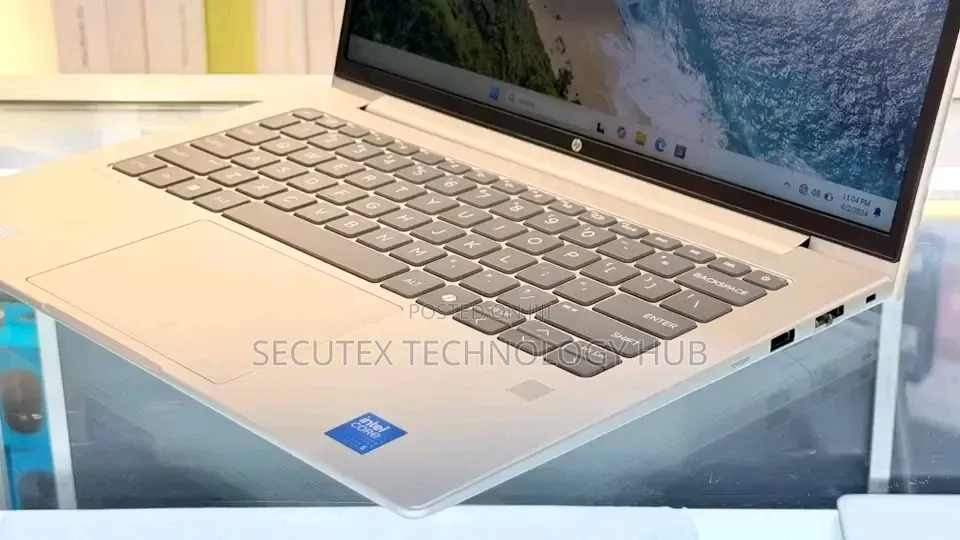 New Laptop HP ProBook 4 G1i 8GB Intel Core 5 SSD 512GB