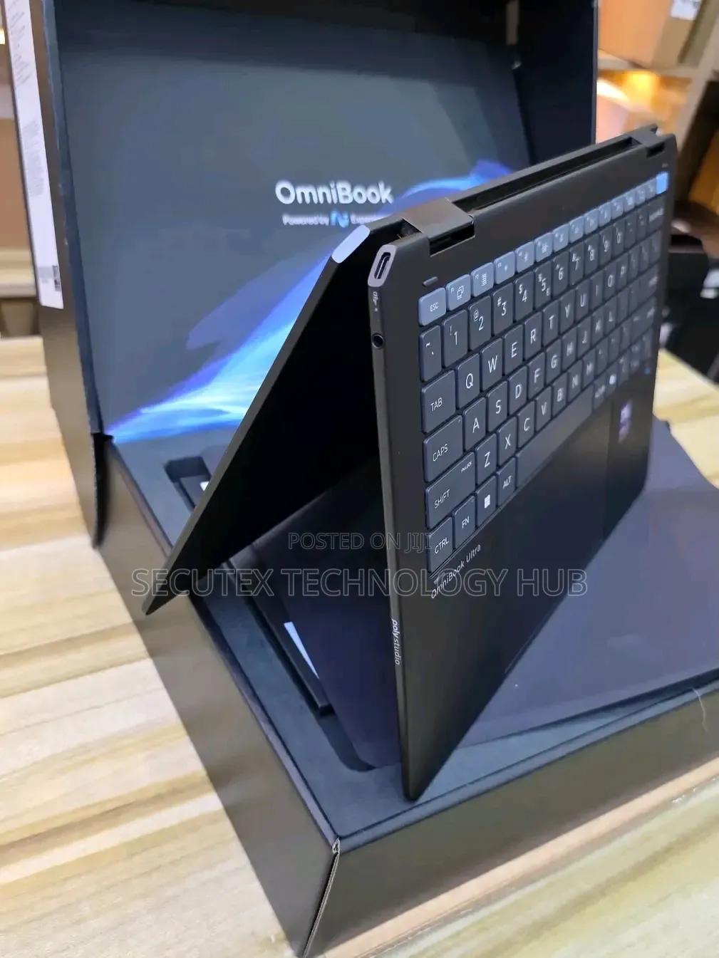 New Laptop HP OmniBook X Flip 14" 16GB Intel Core Ultra 5 SSD 512GB