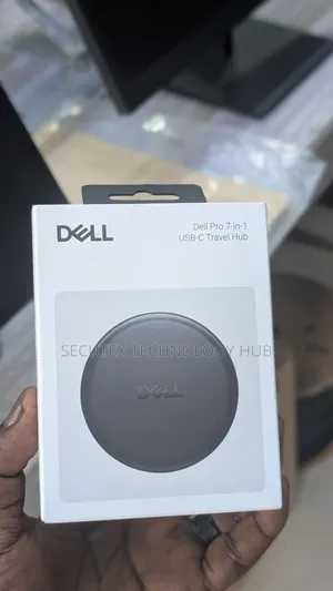 Dell Pro 7-in-1 USB-C Travel Hub DA326