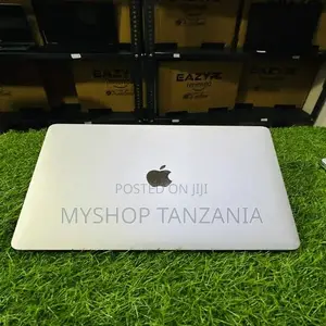 Laptop Apple MacBook Pro 2021 M1 16GB Apple M1 Pro SSD 512GB