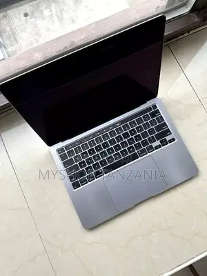 Laptop Apple MacBook Pro 32GB Intel Core i7 SSD 512GB