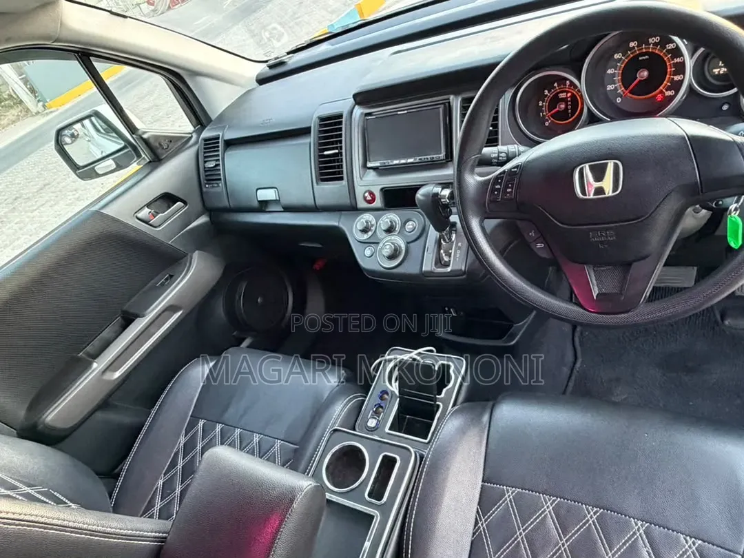 Honda Crossroad 2007 White