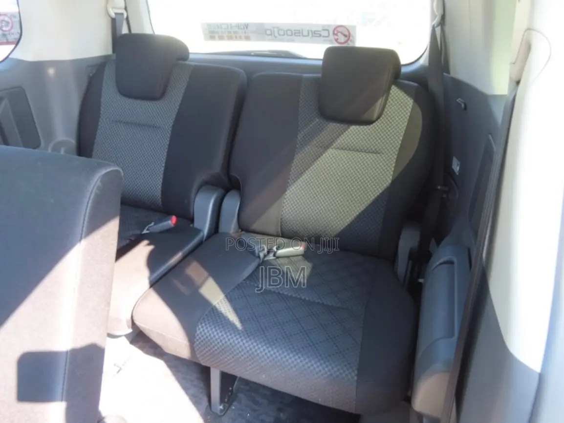 Toyota Noah 2009 Black