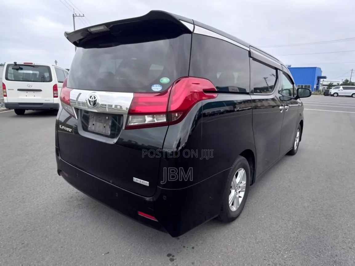 Toyota Alphard 2016 Black