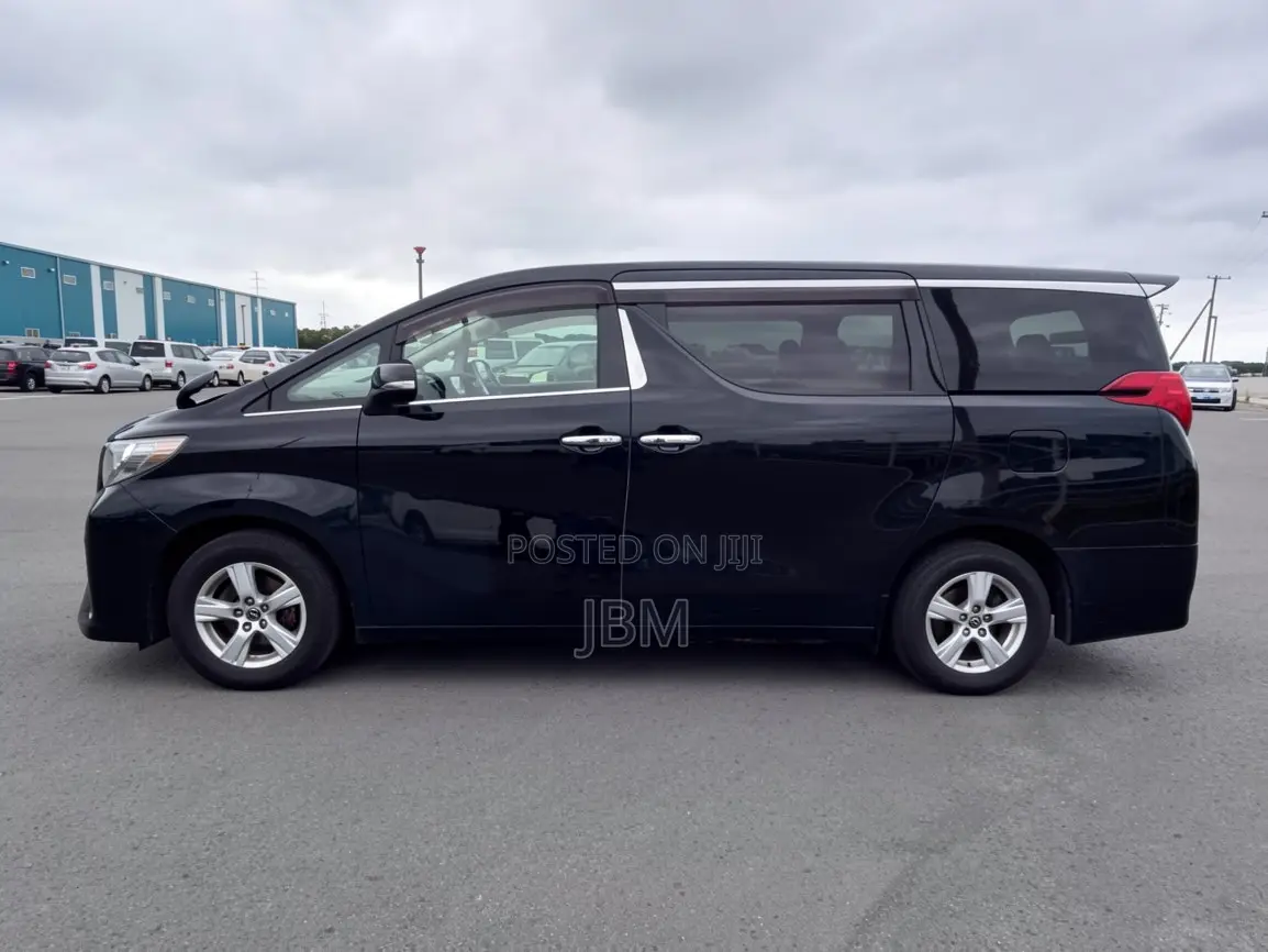 Toyota Alphard 2016 Black