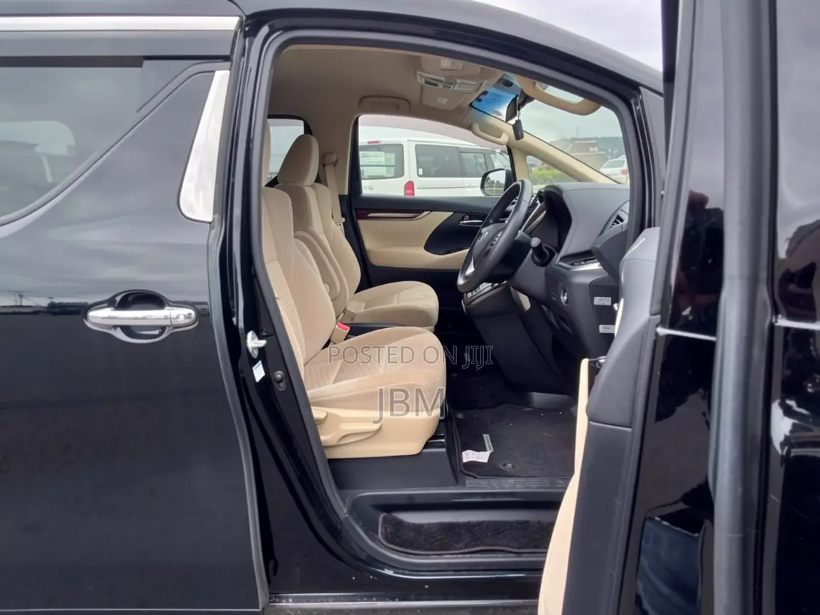 Toyota Alphard 2016 Black