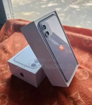 Apple iPhone 11 128 GB White