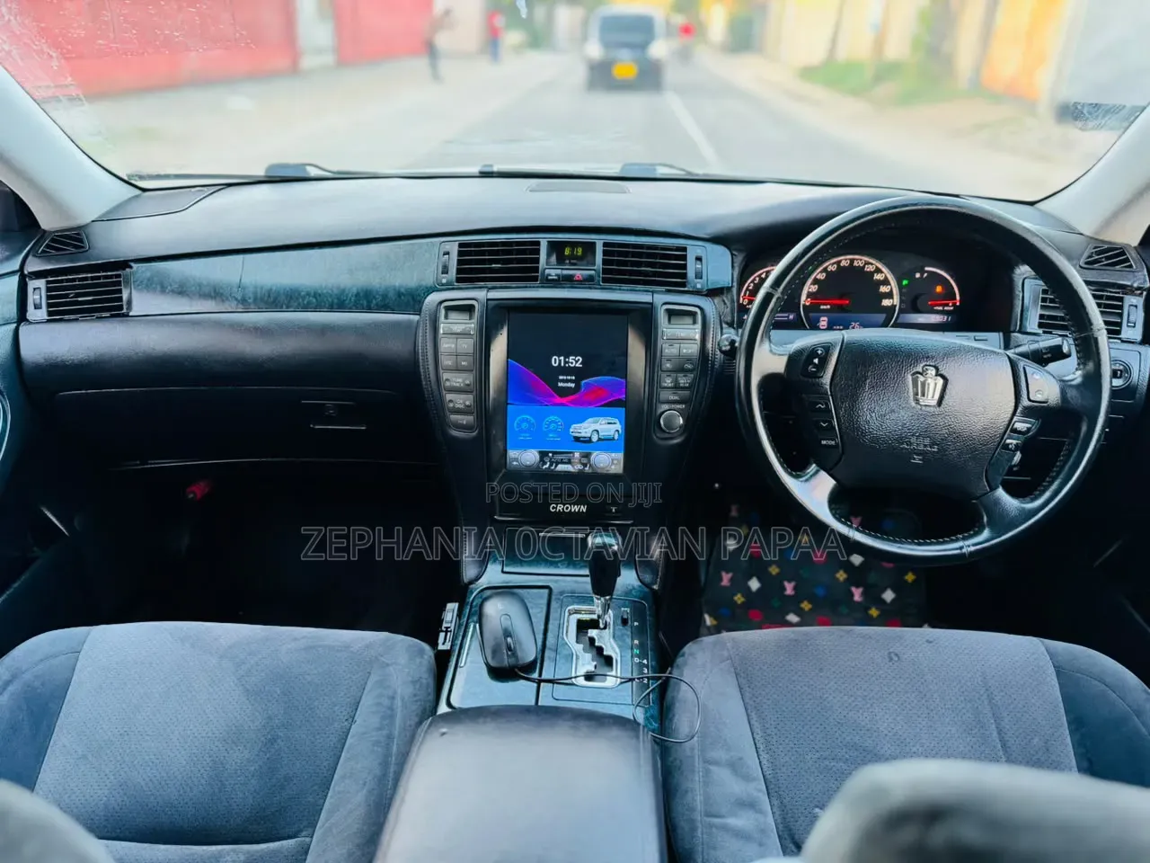 Toyota Crown 2004 Silver