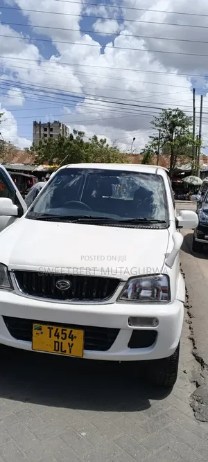 Toyota Cami 2004 White