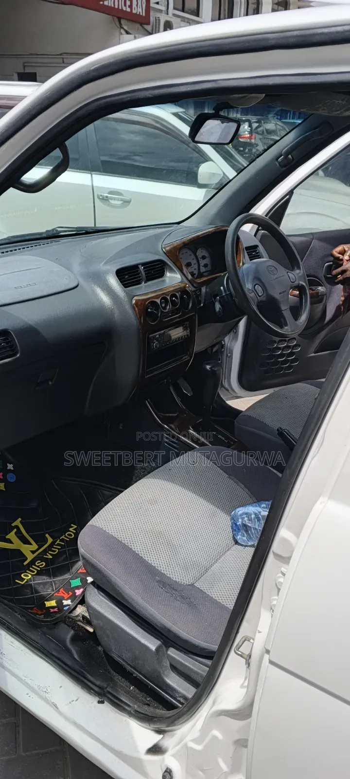 Toyota Cami 2004 White