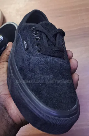 VANS Off the Wall Edition