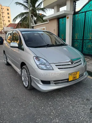 Toyota Corolla Spacio 1.5 X 2004 Silver