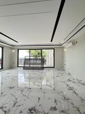 3bdrm Mansion in Goba Half London for sale
