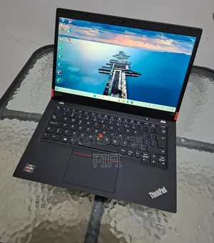 New Server Lenovo ThinkSystem SR655 16GB Intel Celeron HDD+SSD 1T
