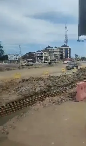Commercial Plot Inatizama Main Road Inauzwa Mbezi Beach