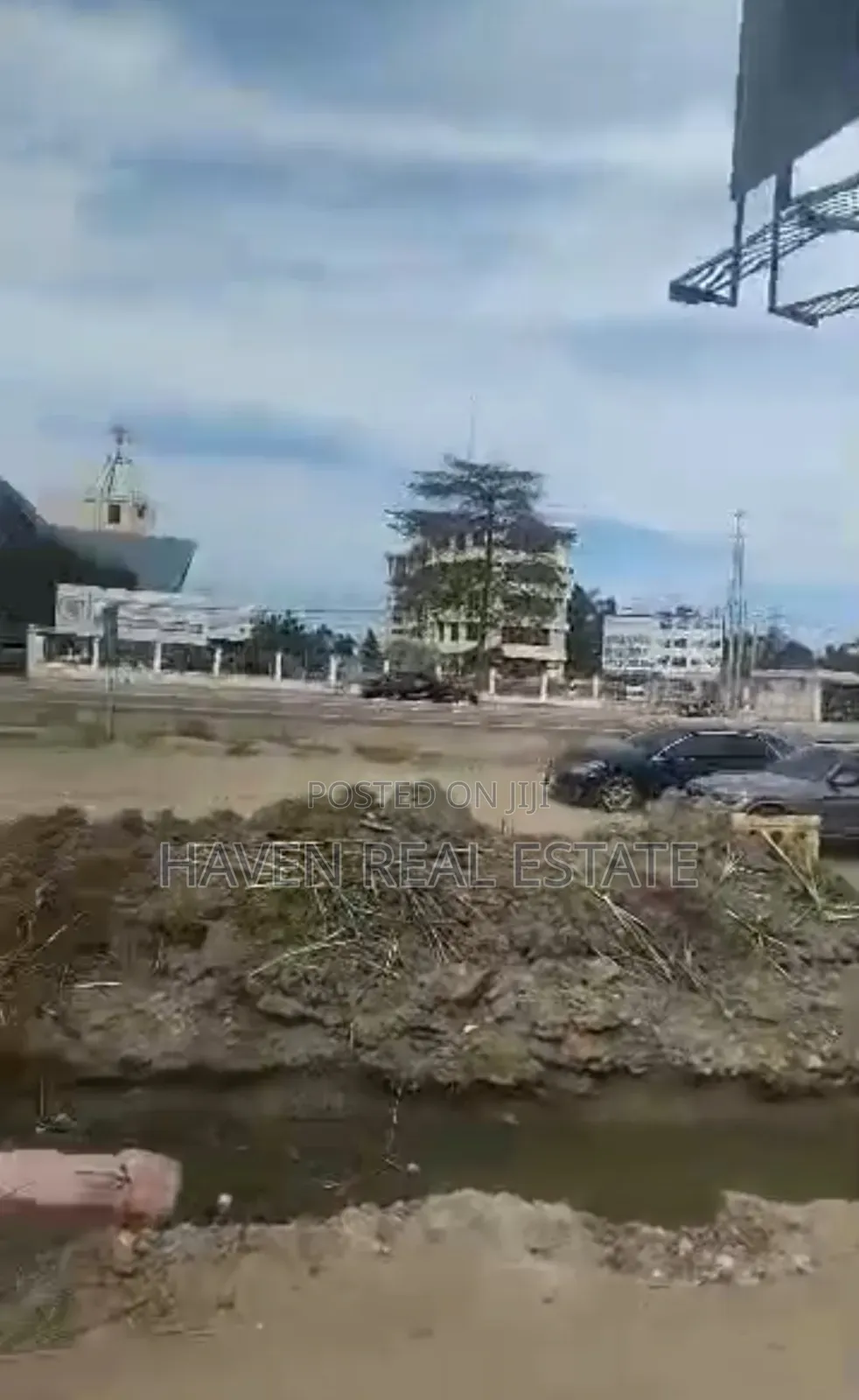 Commercial Plot Inatizama Main Road Inauzwa Mbezi Beach