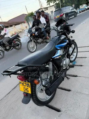 TVS HLX 125 2024 Black