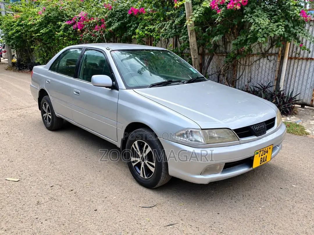 Toyota Carina 2001 Silver