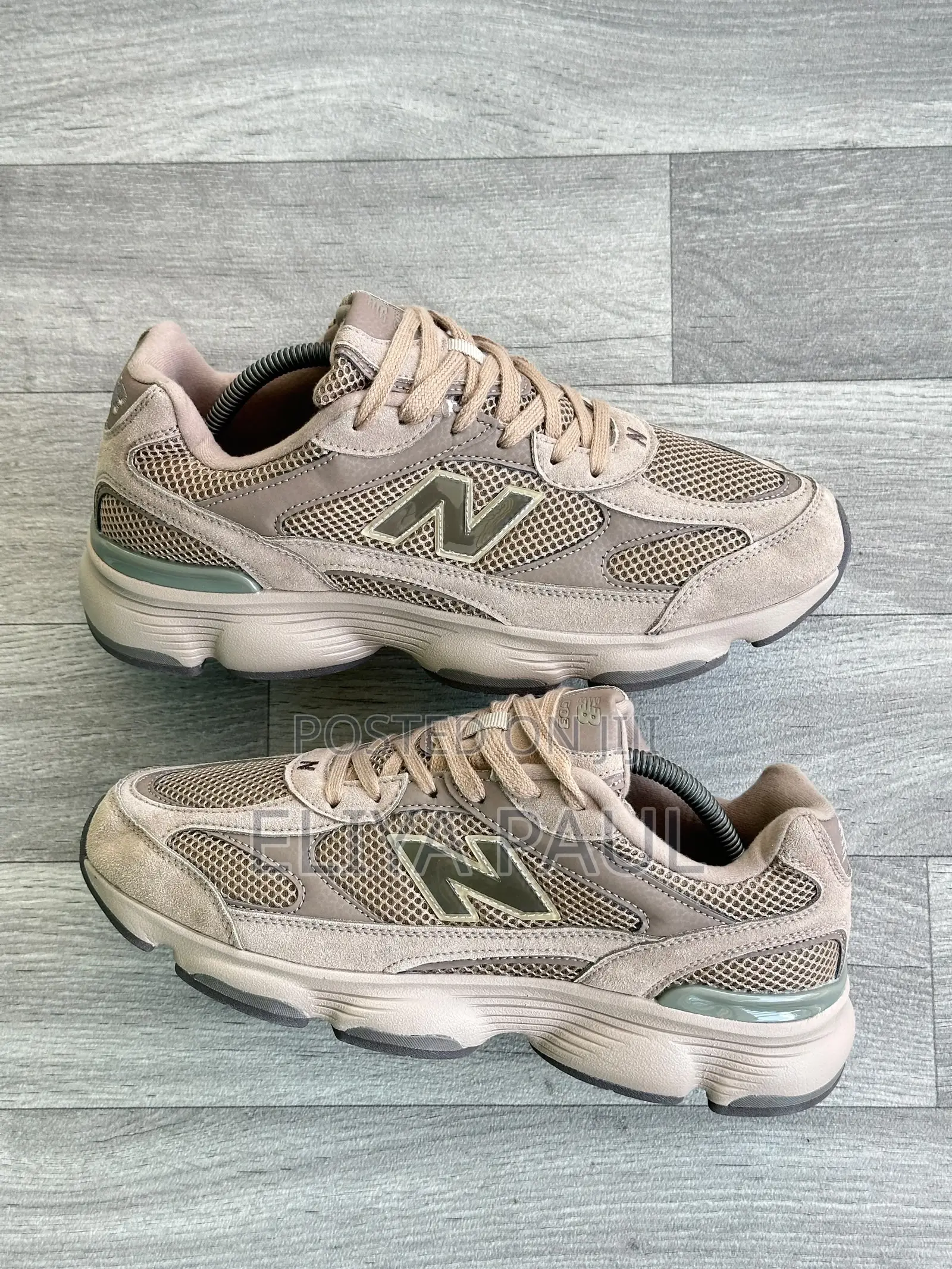 New Balance 990 Sneaker