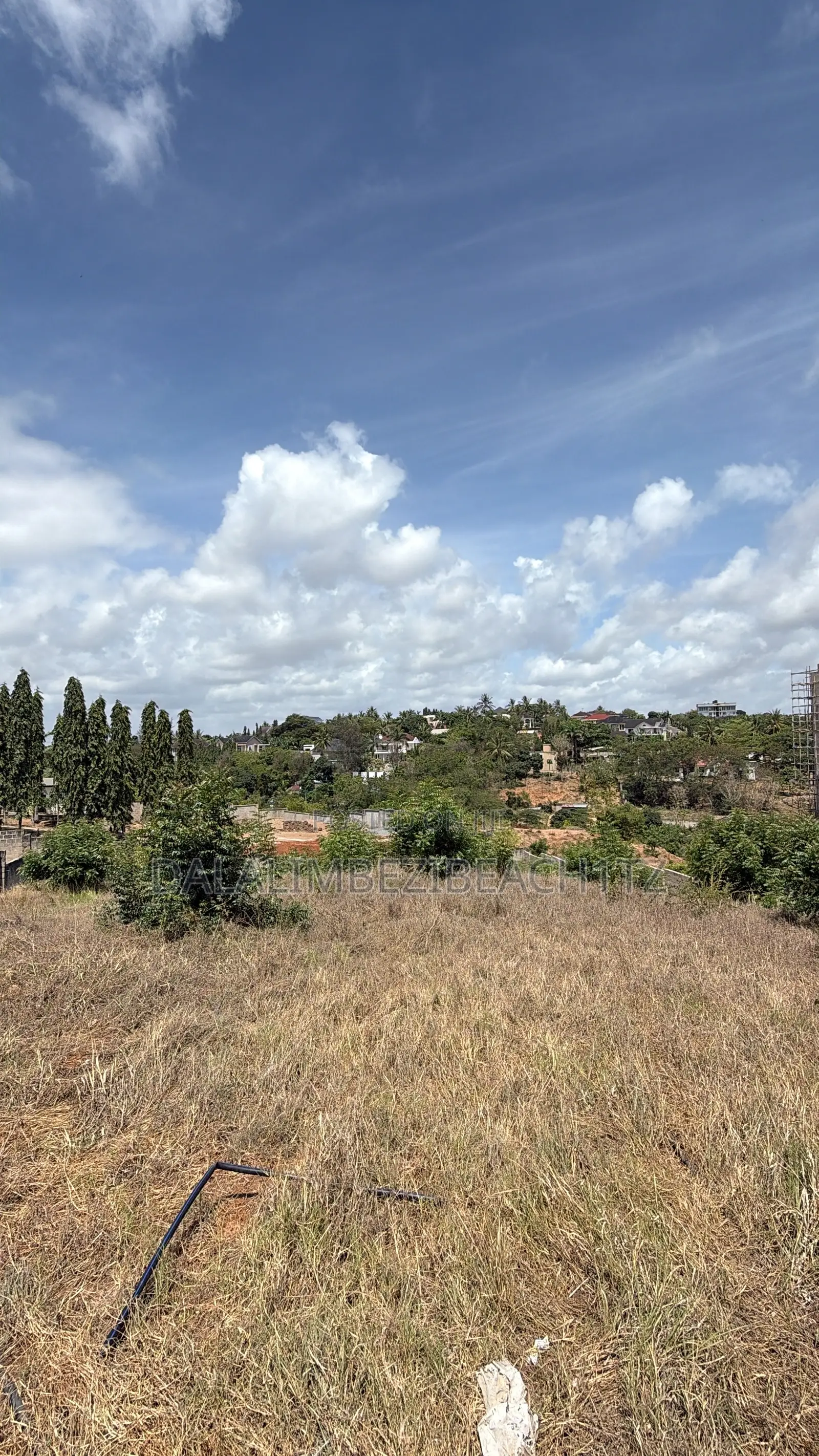Kiwanja Kinauzwa Salasala Ushuani